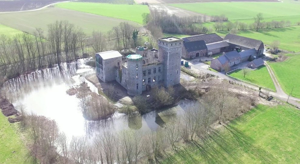 Castle of Seraing-le-Château, Verlaine, Belgium
